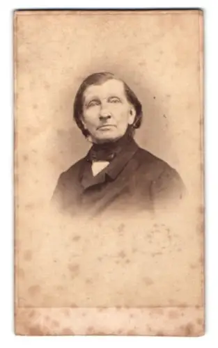 Fotografie Jac. Pilartz Mickler, Amsterdam, Stilssteeg 94, Porträt eines älteren Mannes