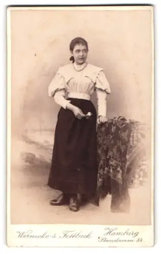 Fotografie Wernecke & Fettback, Hamburg, Steindamm 84, Porträt einer Dame