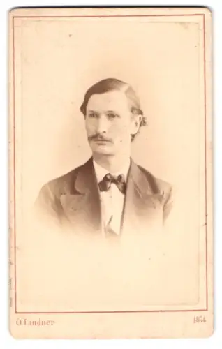 Fotografie Otto Lindner, Berlin, Prinzen-Strasse 71, Portrait eines Herren