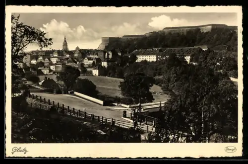 AK Glatz, Ortsansicht von der Brücke aus