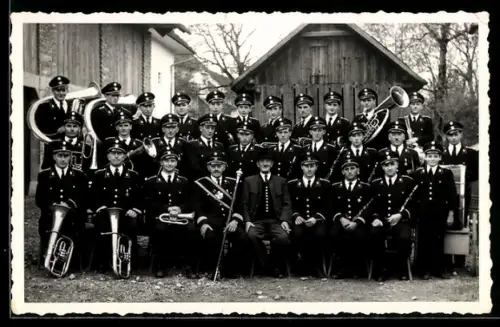 AK Nussbach /Kremstal, Soldatenkapelle in Uniform mit Instrumenten