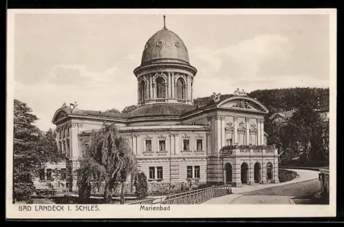 AK Bad Landeck i. Schles., Marienbad aus der Vogelschau