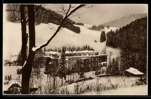 AK Görbersdorf i. Schles., Dr. Weickers Sanatorium, Marienhaus, Winteransicht