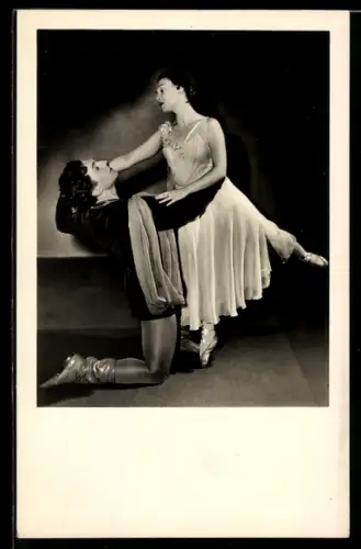 AK Sowjetische Ballettkunst, R. Strutschkowa und A. Lapauri tanzen den Walzer Träumerei