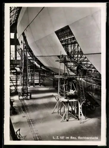 AK Friedrichshafen, Luftschiffbau Zeppelin, LZ 127 im Bau, Backbordseite