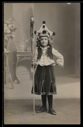 Foto-AK Kind im Kostüm beim Fasching