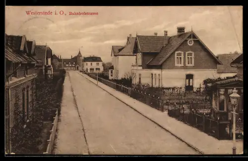 AK Westerstede i. O., Bahnhofstrasse mit Turmblick aus der Vogelschau