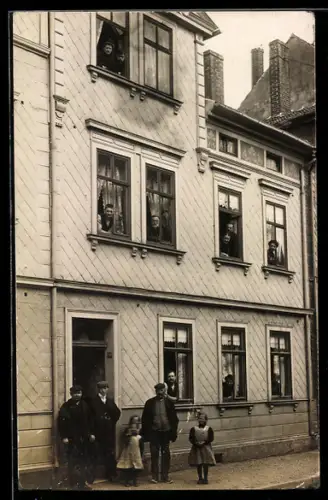 Foto-AK Mühlhausen /Thüringen, Haus Familie Hahn, Schadebergstrasse 75