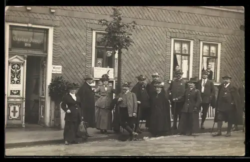 Foto-AK Nürnberg, Photoatelier Streich mit Strassenpartie