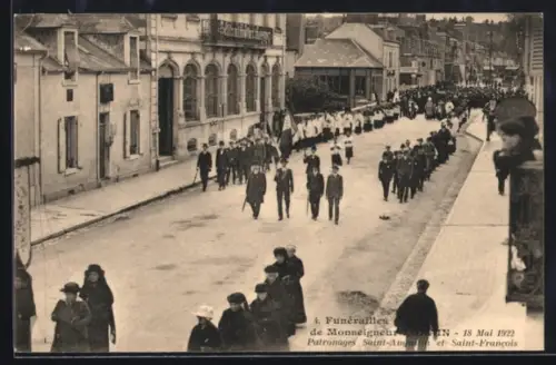 AK Saint-Amand-sur-Cher, Funérailles de Monseigneur Lorain 18. Mai 1922