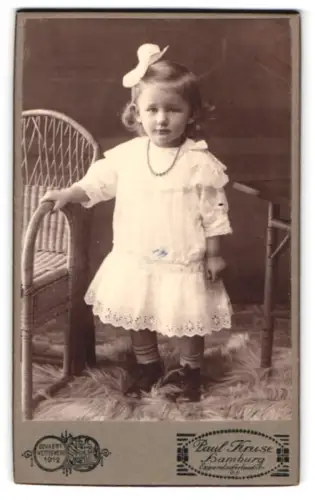 Fotografie Paul Kruse, Hamburg, Eppendorfer Landstrasse 102, Porträt eines kleinen Kindes