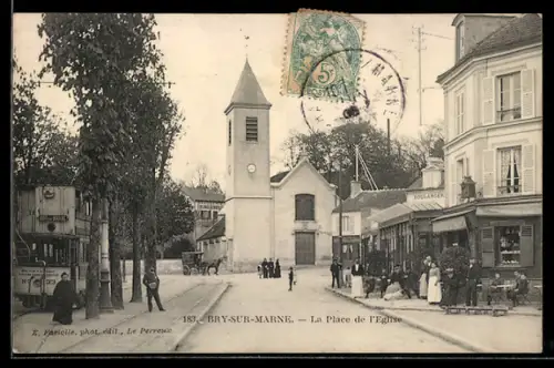 AK Bry-sur-Mer, Tramway sur la Place de l`Eglise