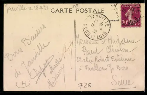 AK Janville, Rue du Chateau, Hotel