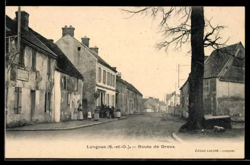 AK Longnes /S.-et-O., Route de Dreux