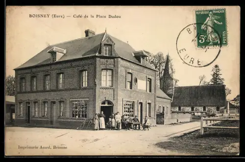 AK Boisney /Eure, Café de la Place Dudou