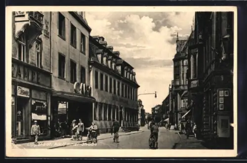 AK Lippstadt, Strasse mit Kino Capitol