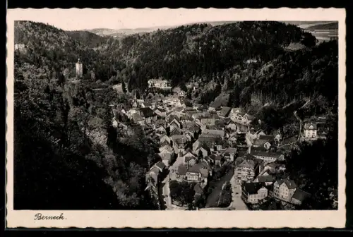 AK Berneck /Fichtelgebirge, Ortsansicht aus der Vogelschau