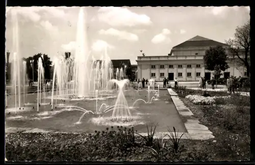 AK Karlsruhe i. B., Wasserspiele am Festplatz