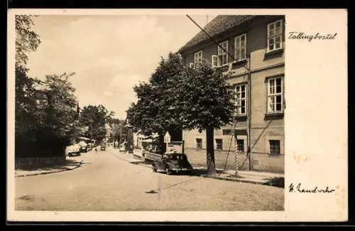 AK Fallingbostel /Lüneburger Heide, Strassenpartie mit Grünanlagen und Wohnhäusern