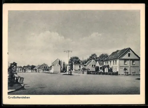 AK Grossottersleben, Strassenpartie mit Wohnhäusern
