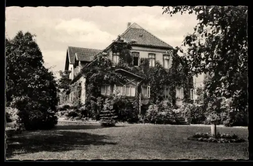 AK Fallingbostel, Kurhaus Neupert, Inh. Marie Ellings, mit Garten