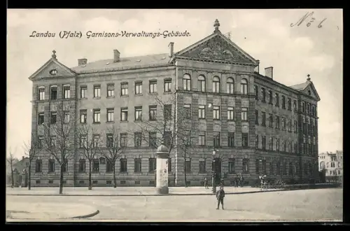 AK Landau /Pfalz, Garnisons-Verwaltungs-Gebäude, Litfasssäule