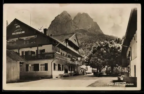 AK Hammersbach /Garmisch, Hotel Höllentalklamm mit Bergspitzen