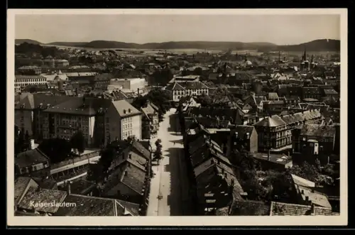 AK Kaiserslautern, Ortsansicht mit Strasse aus der Vogelschau