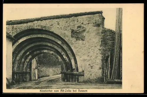AK Alt-Zella bei Nossen, Klostertor mit Strassenpartie