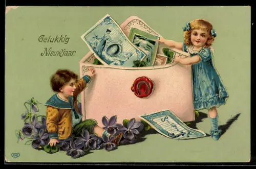 Präge-AK Kinderpaar mit Geldscheinen im Kuvert, Neujahrsgruss