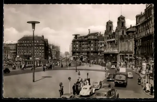 AK Frankfurt a. M., Hotel Excelsior am Hauptbahnhof und und Düsseldorferstrasse mit Strassenbahn