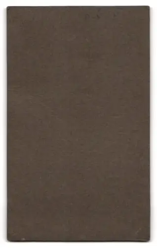 Fotografie R. Rohrer, Willisau, Mädchen mit Blumenkorb