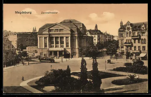 AK Magdeburg, Zentraltheater mit Strassenbahn