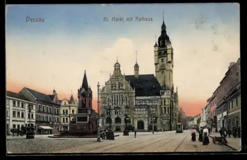 AK Dessau, Kl. Markt mit Rathaus