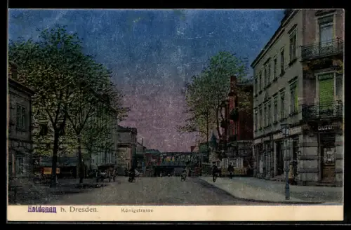AK Heidenau /Dresden, Königstrasse mit Geschäften und Bahnbrücke