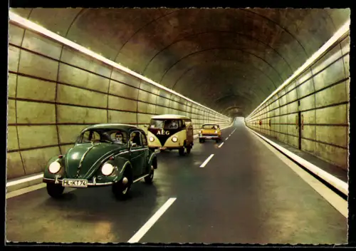 AK Rensburg, VW Käfer und T1 Bulli im Strassentunnel unter dem Nord-Ostsee-Kanal
