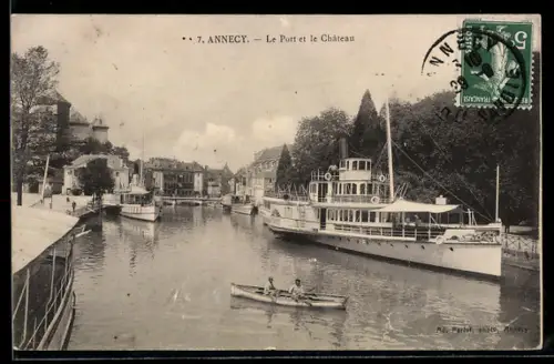AK Annecy, Le Port et le Château, Seitenraddampfer France