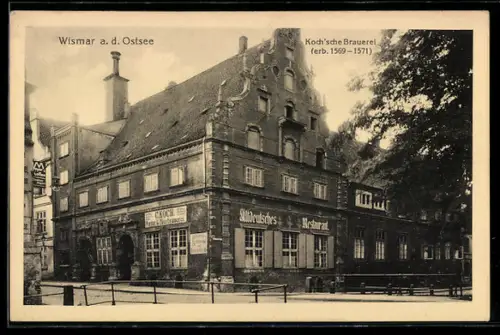 AK Wismar a. d. Ostsee, Koch`sche Brauerei, Fassadenansicht, Haupteingang, Restaurant-Schriftzug