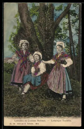 AK Frauen in elsass-lothringischer Tracht