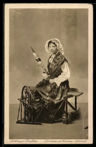 AK Junge Frau in elsass-lothringischer Tracht