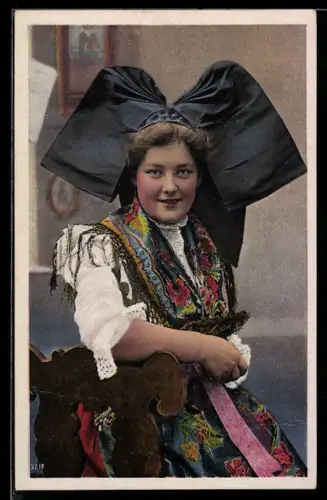 AK Lächelnde Frau in elsass-lothringischer Tracht