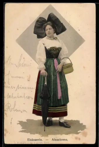 AK Frau mit Regenschirm in elsass-lothringischer Tracht