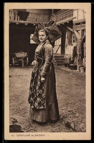 AK Dame in elsass-lothringischer Tracht im Profil