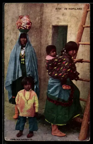 AK Hopi-Indianer an ihrem Pueblo