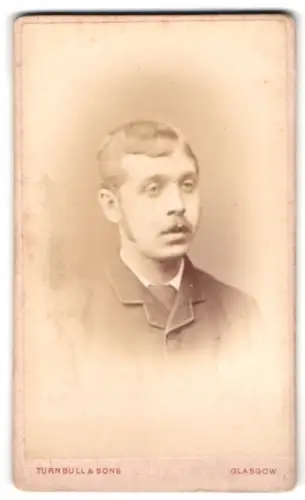 Fotografie Turnbull & Sons, Glasgow, Jamaica Street 75, Porträt eines Mannes