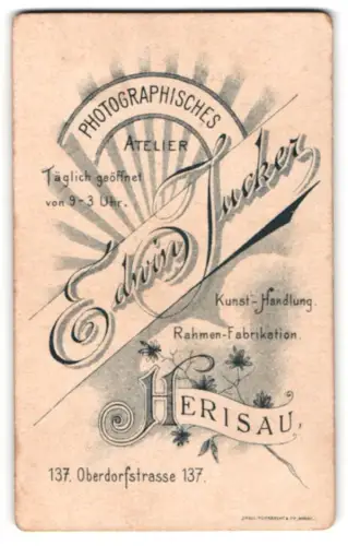 Fotografie Edwin Jucker, Herisau, Oberdorfstrasse 137, Name des Ateliers vor strahlendem Sonnenaufgang mit Blumen