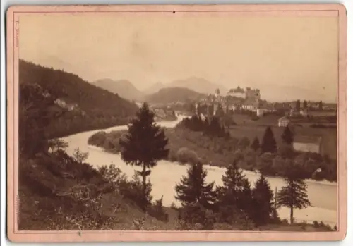 Fotografie B. Johannes, Partenkirchen, Ansicht Füssen, Flusslandschaft mit Kirche im Hintergrund