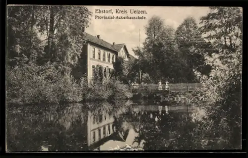 AK Ebstorf /Uelzen, Provinzial-Ackerbauschule, Ansicht mit Brücke