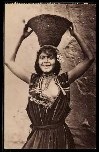 AK L`Afrique du Nord, Type de femme, arabische Volkstypen