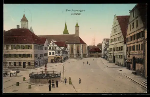 AK Feuchtwangen, Marktplatz m. Hotel Post, Brauerei und Gasthof